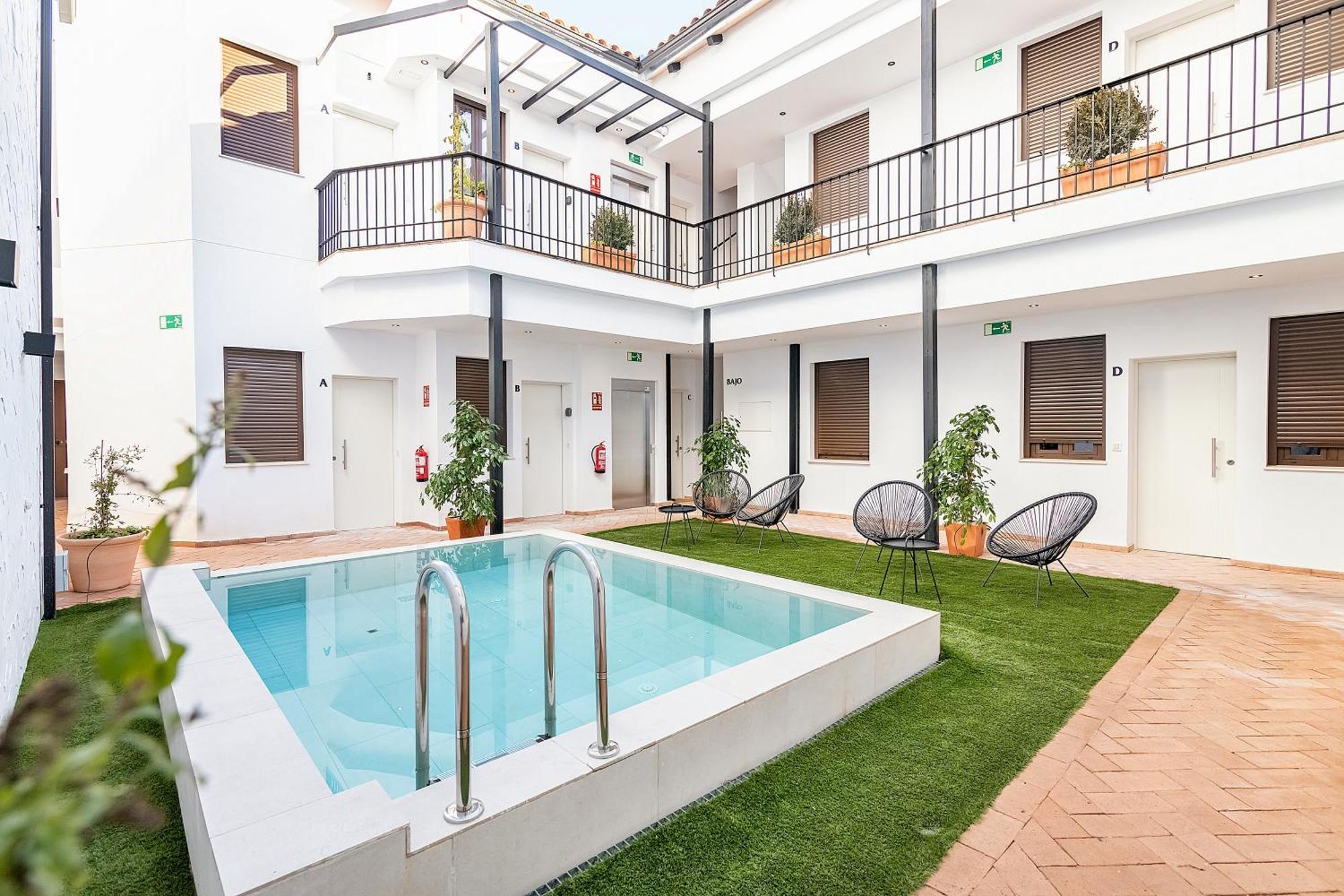 Bhost - Regina VIII Apartment Cordoba Exterior photo